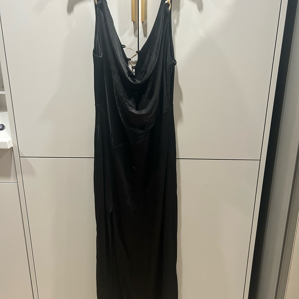 Elegant Black Evening Dress